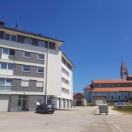 Apartmani Ivona Купрес Екстер'єр фото